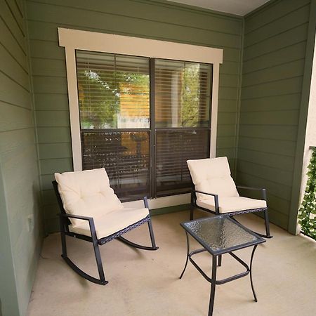 Charming 2 Bedroom, 2 Bath Apartment Austin Exterior photo