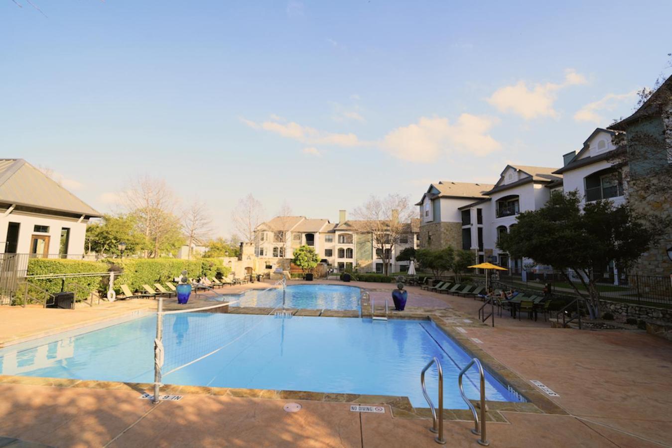 Charming 2 Bedroom, 2 Bath Apartment Austin Exterior photo